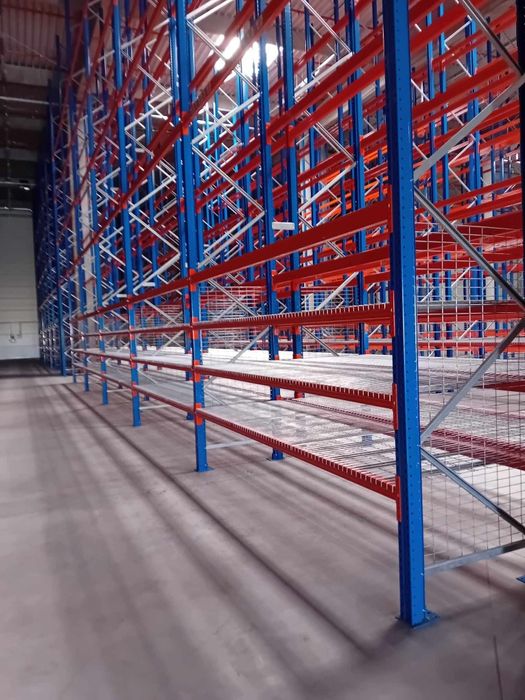 Rafturi metalice industriale