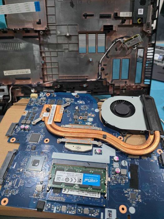 Laptop Acer Aspire E5 - i7 Quad Core | 12GB RAM | SSD Samsung | Mentenanță la zi