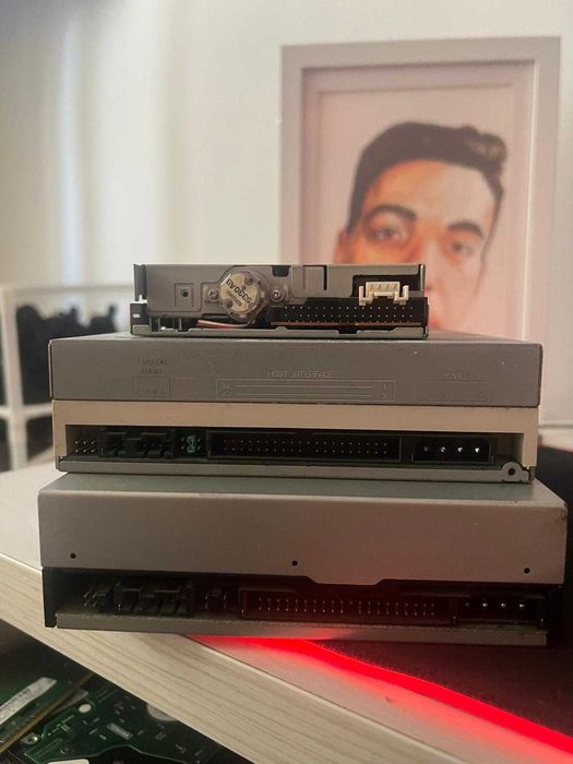 Pachet 2 DVD-ROM + Floppy Disk Drive IDE