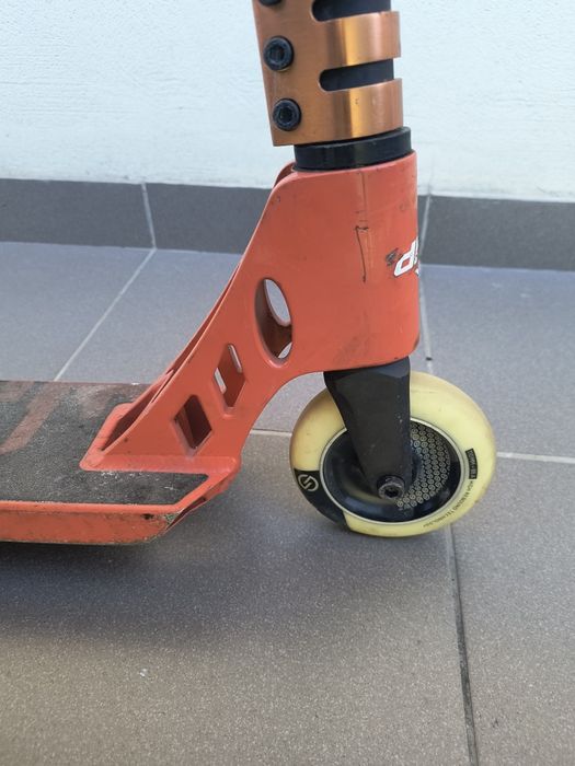 Trotinetă freestyle DHS