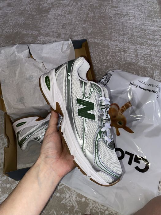 Кроссовки New Balance 740 оригинал