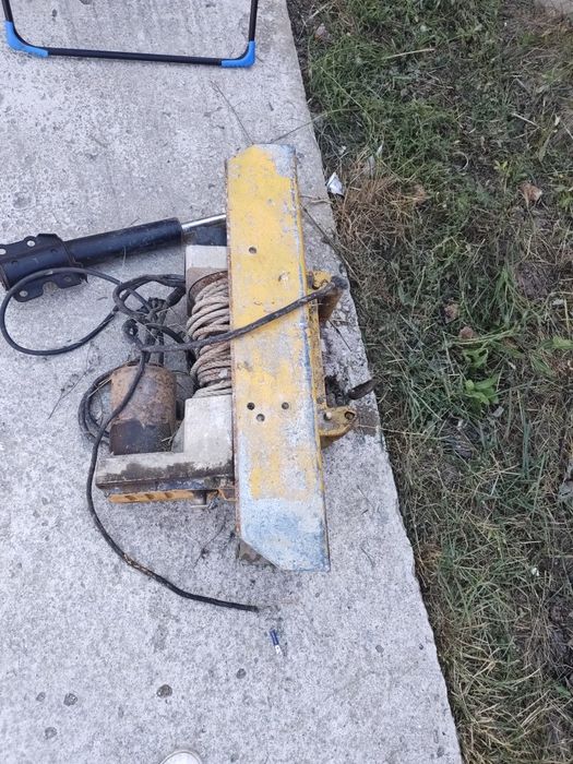 Troliu Auto De Putere