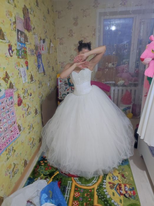 Продам свадебное платье