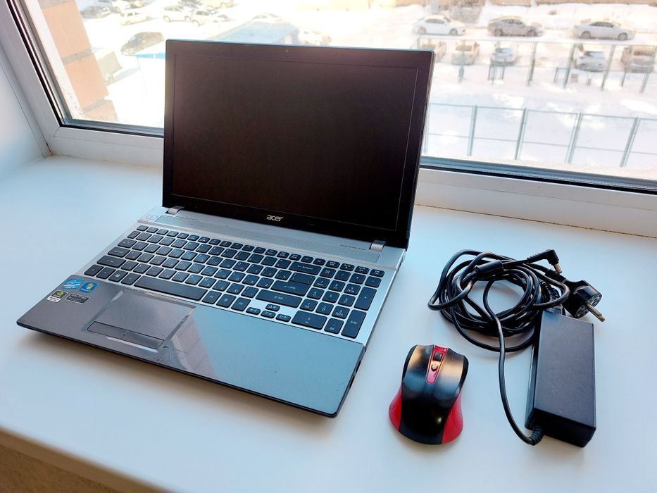 Ноутбук Acer Aspire V3-571G