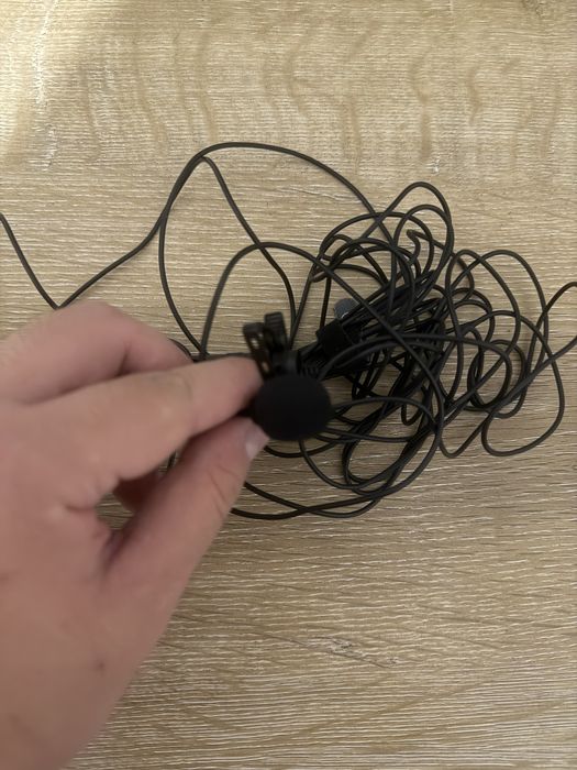 Петличный микрофон Boya M1