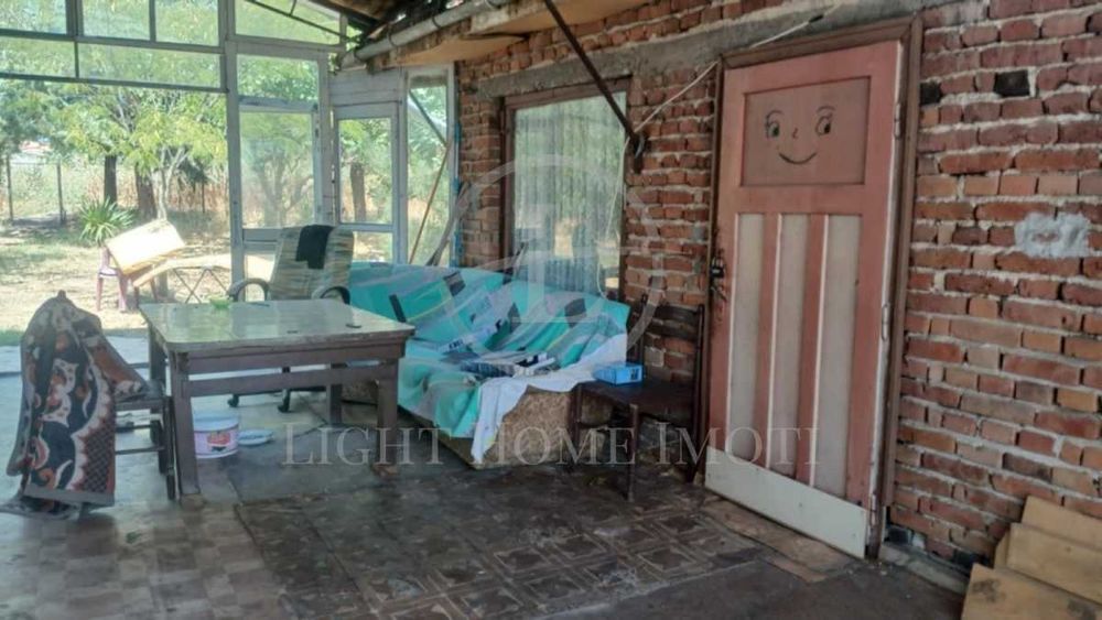 Реф. 3526 Къща с два декара двор с. Правище