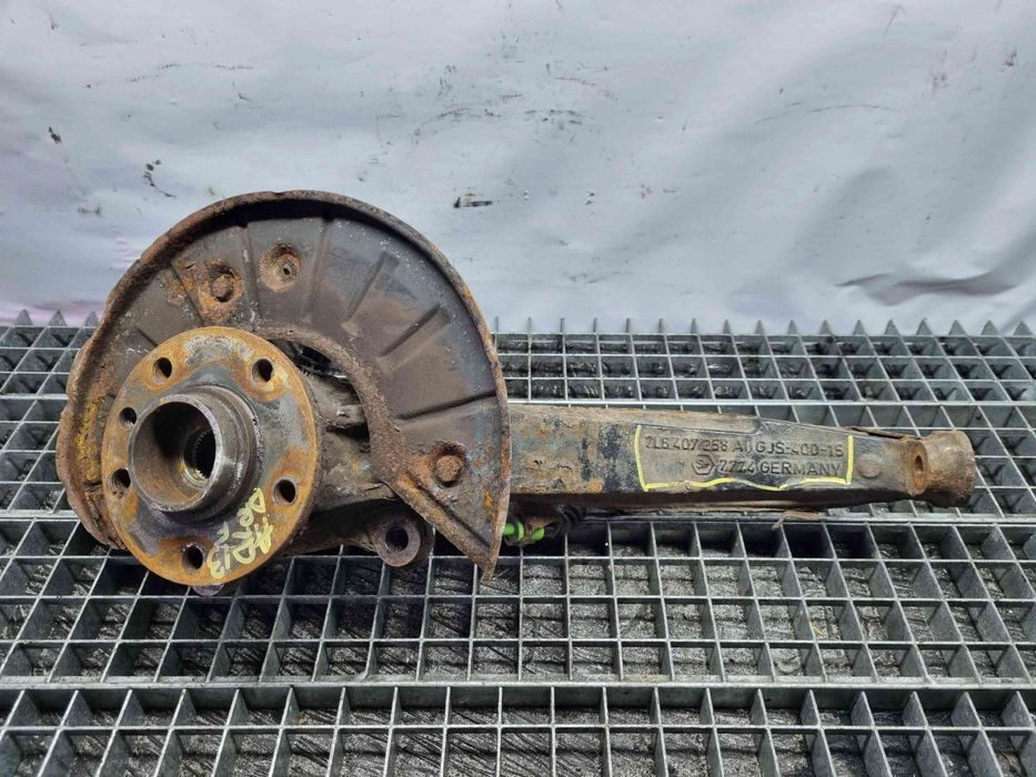 Fuzeta fata dreapta Volkswagen Touareg (7LA, 7L6) [Fabr 2003-2010] 7L6