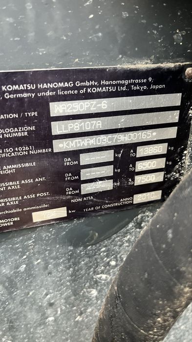 Se vinde incarcator frontal