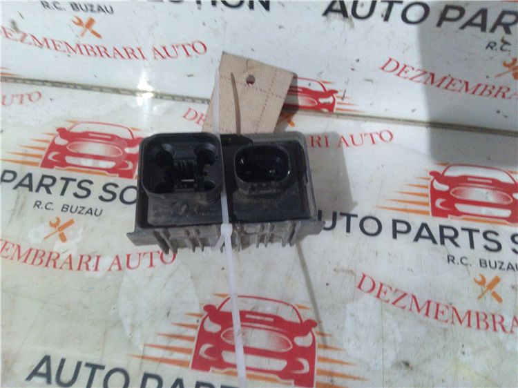 Releu bujii 2.0 d opel insignia 2008-2016