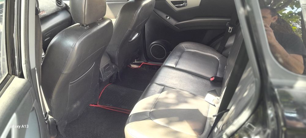 Продам кроссовер