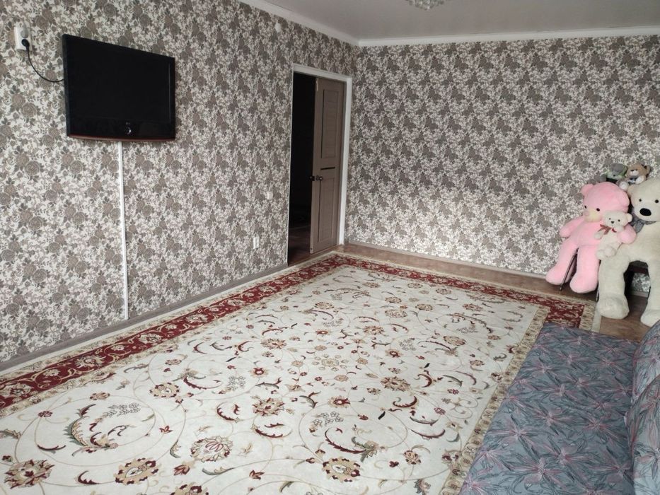 Продам ковер в хорошем состоянии.