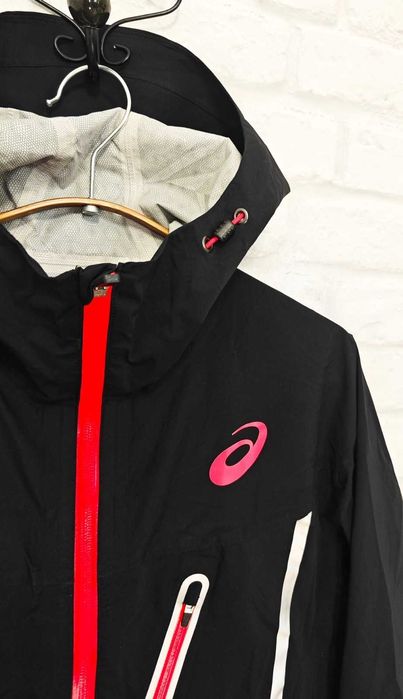 ASICS Оригинално дамско яке размер М