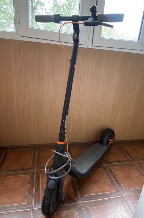 Самокат Ninebot KickScooter F40 серый