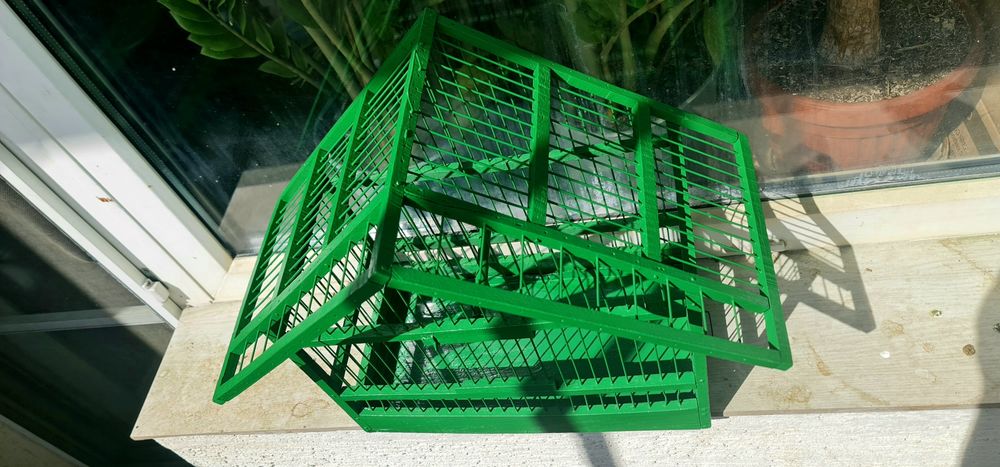 Клетка за птички