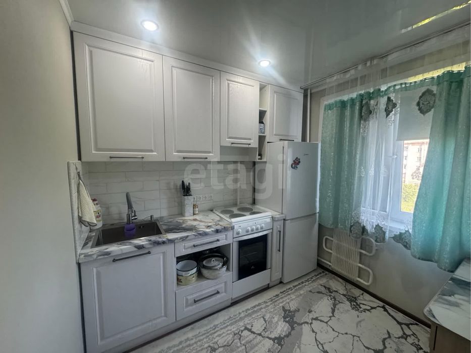 Продам 2 комн квартиру