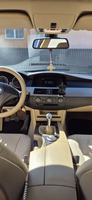 Vand Bmw 520 i an 2005
