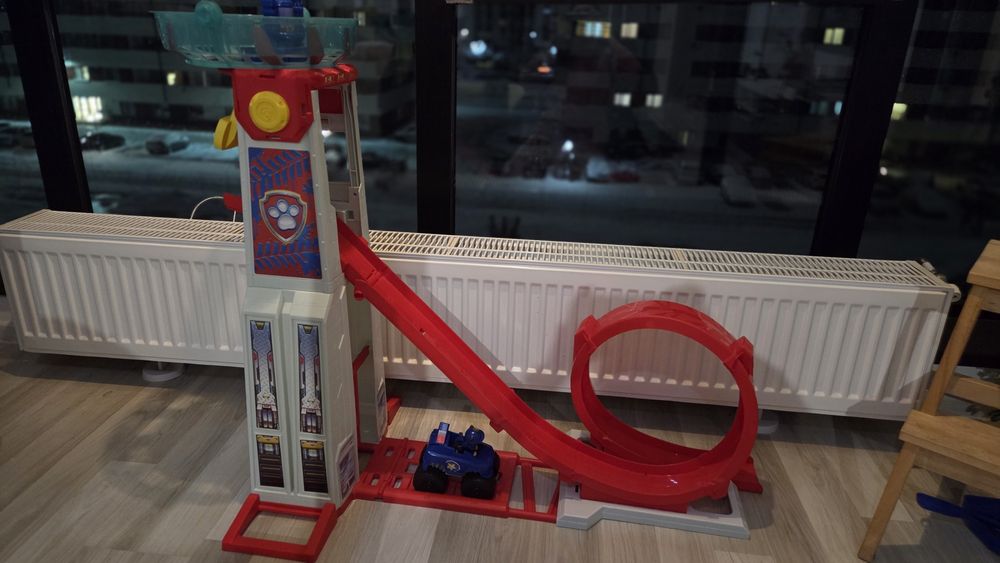 Set de joaca turn cu pista, Paw Patrol, Super Loop Tower HQ, 6069672