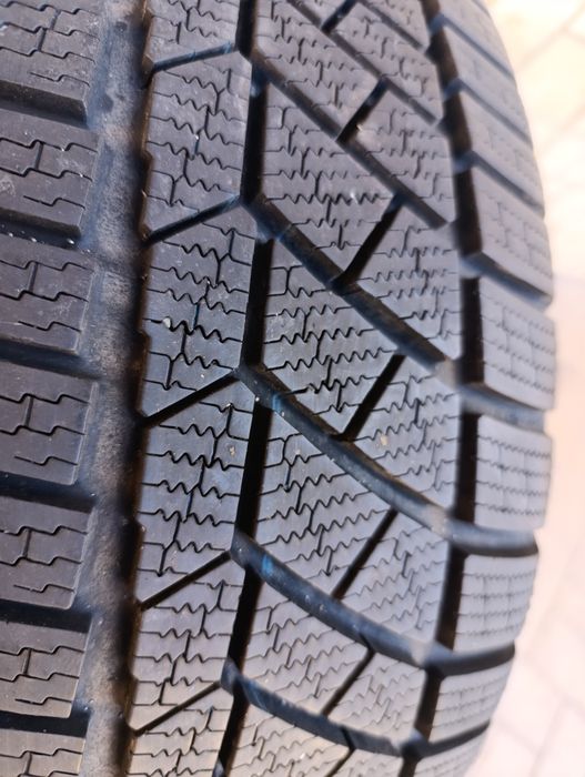 Зимни гуми Continental 205/55/17 Winter contact TS 830 P