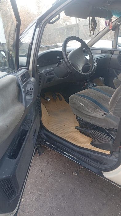 Продам машину на активном ходу