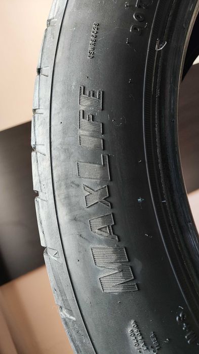 Всесезонни гуми Goodyear Assurance MaxLife 245/50R20 2020 г.