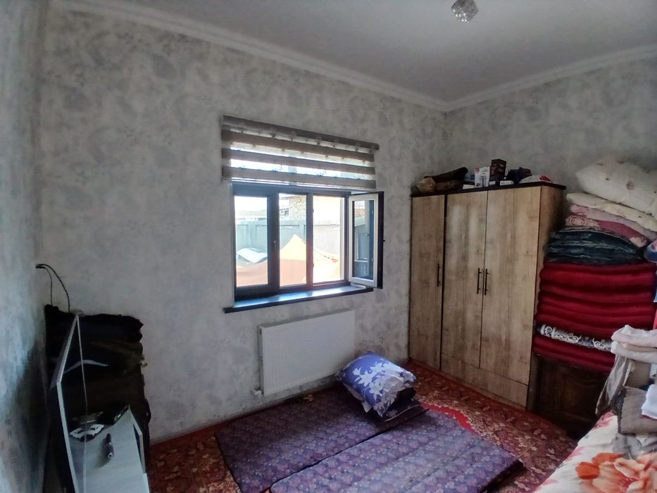 Yuqori Chirchiq tumani Yangibozorda Hovli sotiladi