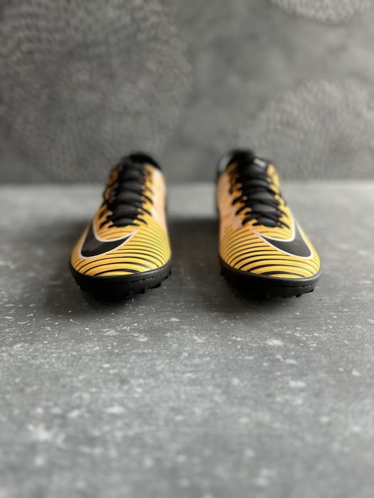 Сороконожки Nike Mercurial