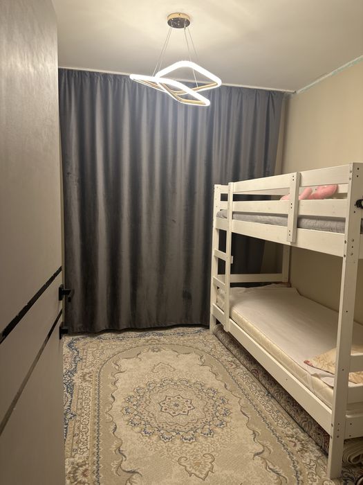 Продам 4х комн кв