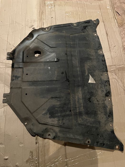 Продам защиту двигателя