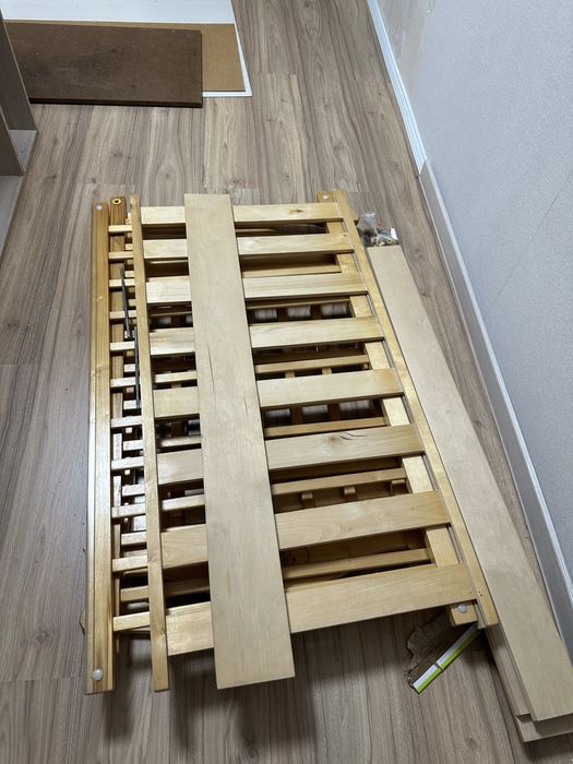 Детская кровать.