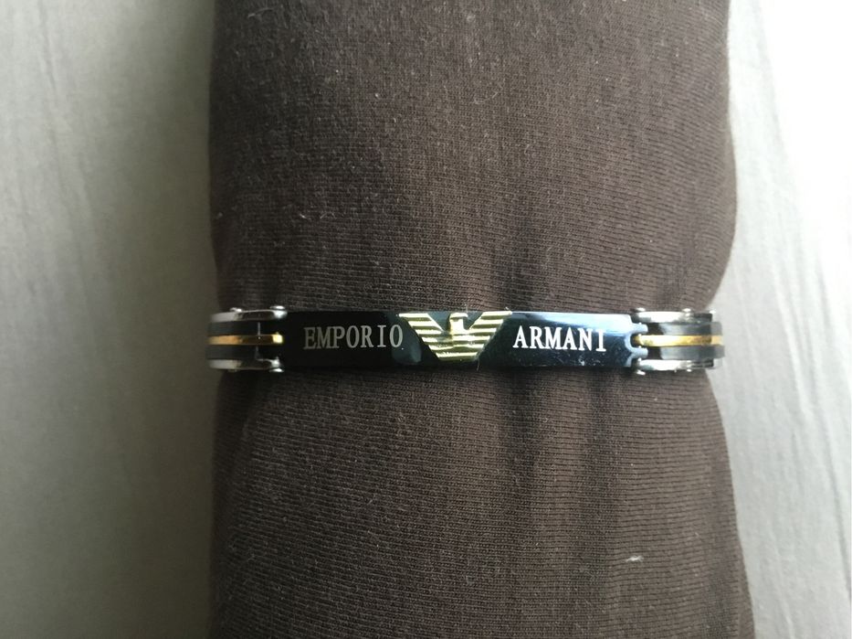 bratara armani si ghiul  inf doar pe tel!