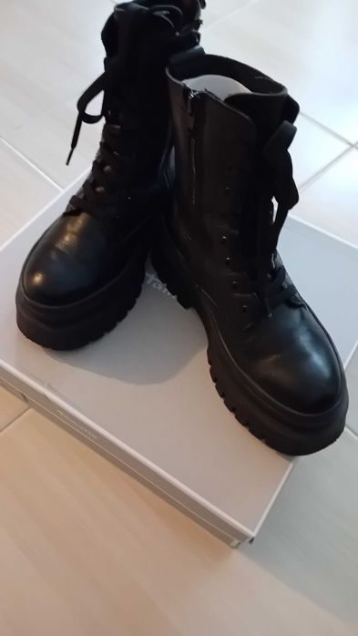 Дамски боти Tamaris