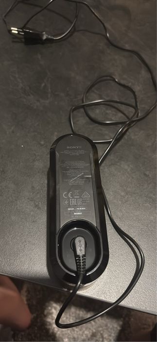 Vand statie incarcare manete ps4