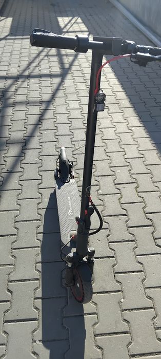 Trotineta electrica pentru copii si adulti