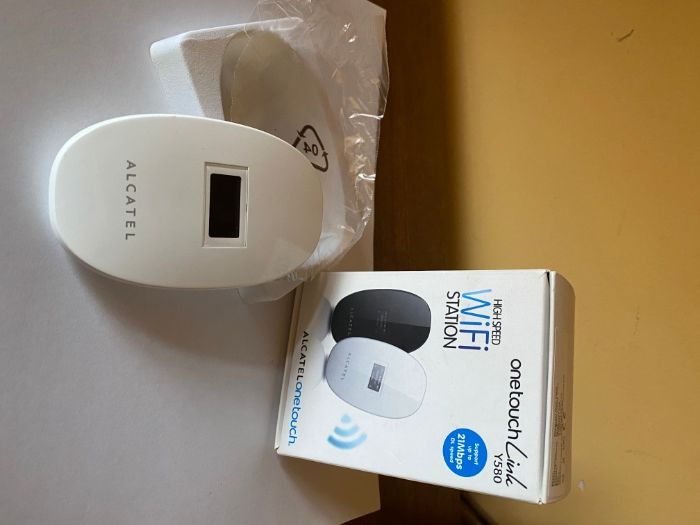 Безжичен Wi-Fi модем Alcatel One Touch Y580