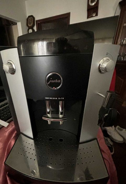 Jura Impressa XF70 швейцарска кафемашина