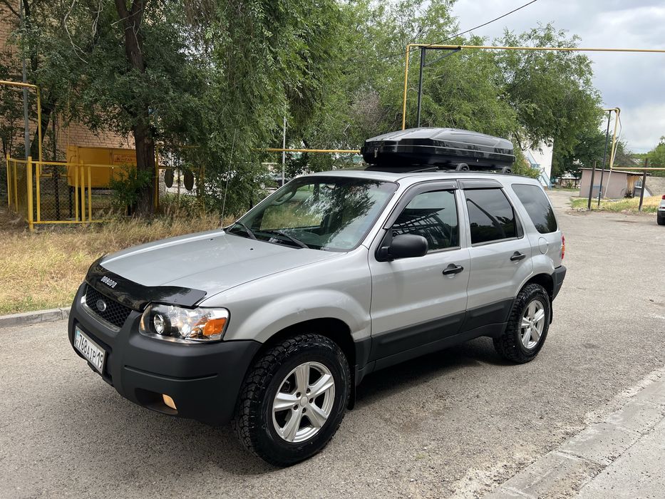 Ford Escape 2004г