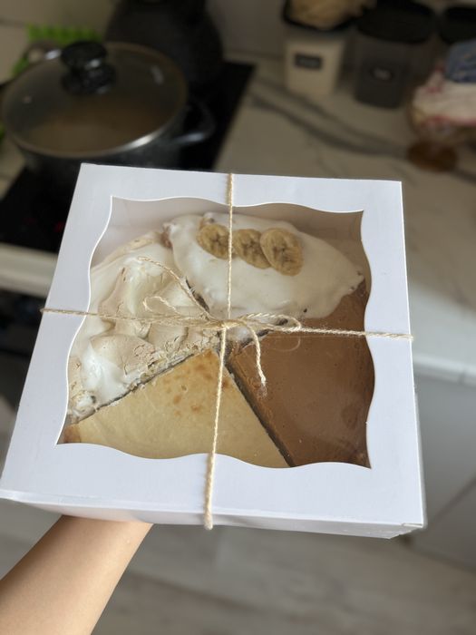 Коробка 8шт, 26х26х8 см