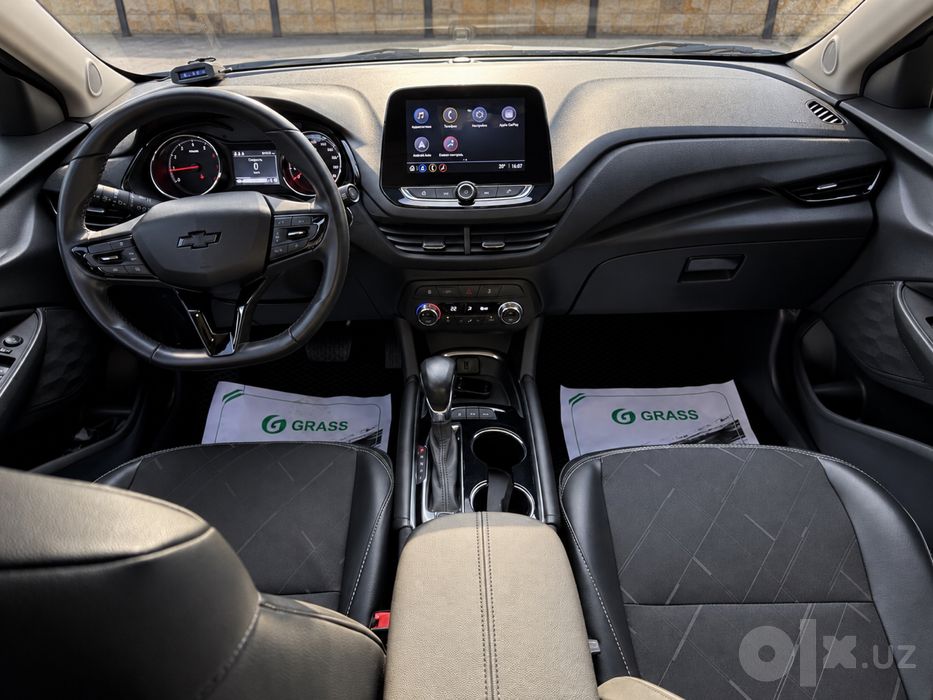 Onix Premier Turbo 2024