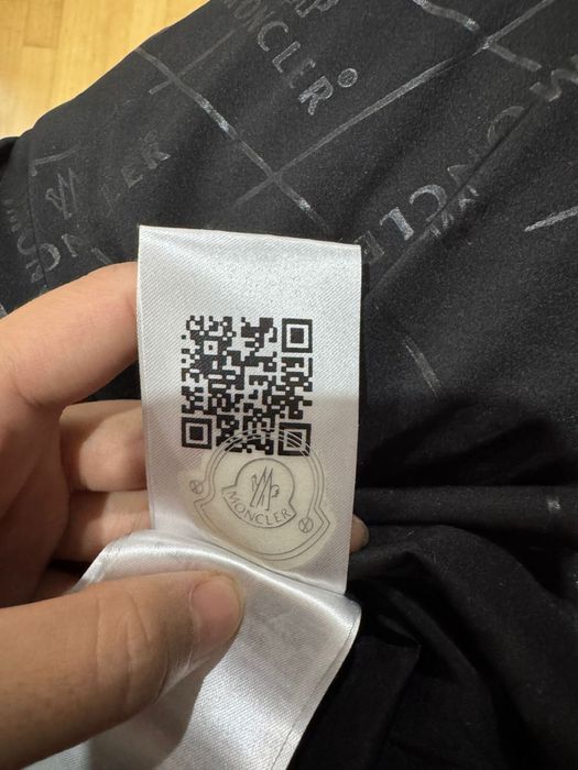 Moncler муж куртка