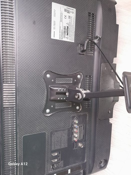 Vand TELEVIZOR Samsung