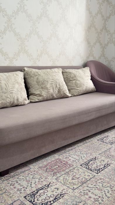 Продам диван в хорошем состоянии