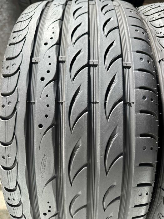 SET 2 Anvelope Vara 235/35 R19 91W SYRON Race 1