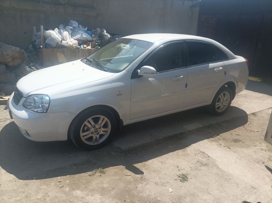 Chevrolet Lacetti / Gentra 2010 — 3