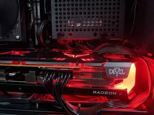 Radeon RX 6700xt 12GB Powercolor Red Devil