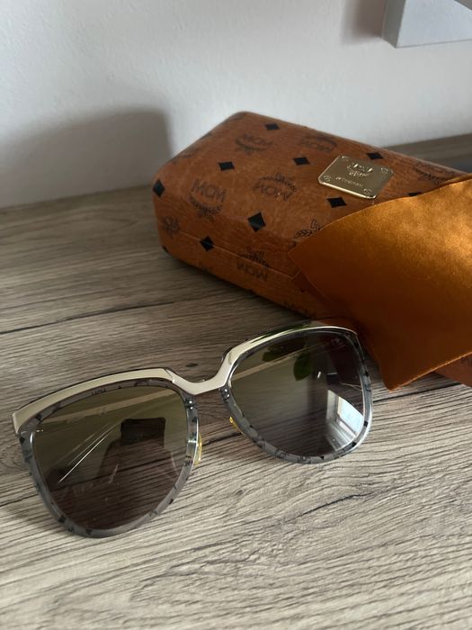 Оригинални очила MCM, в отлично състояние