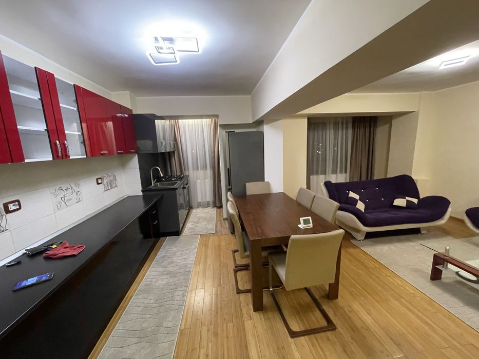 Apartament de inchiriat