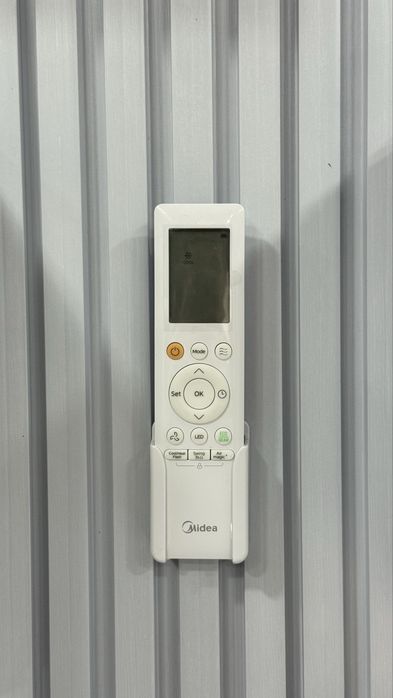 Кондиционер Midea Ultraviolet 12, Inverter Quattro. Официальный дилер!