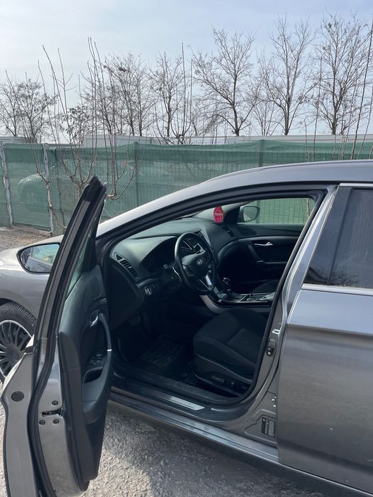 Inchirieri auto RECCRIS RENT a CAR/ Masini de inchiriat