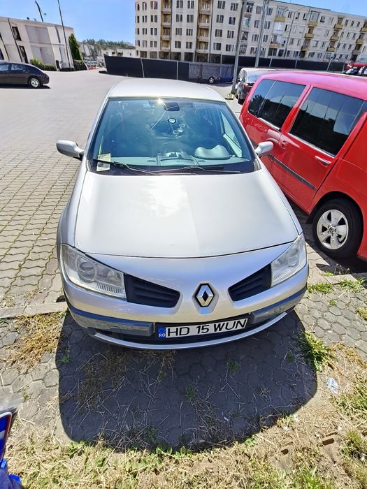 RENAULT Megane