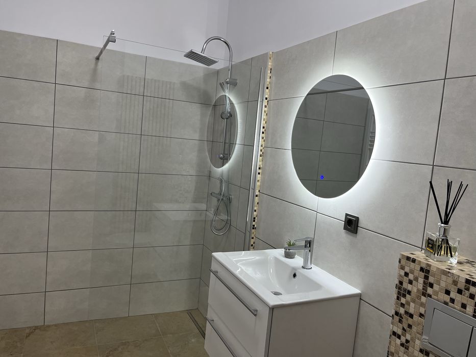 PF vand apartament nou 2 camere finisat cu CF